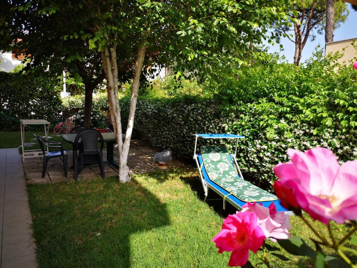 A Due Passi Dal Mare B&B 努马纳 外观 照片