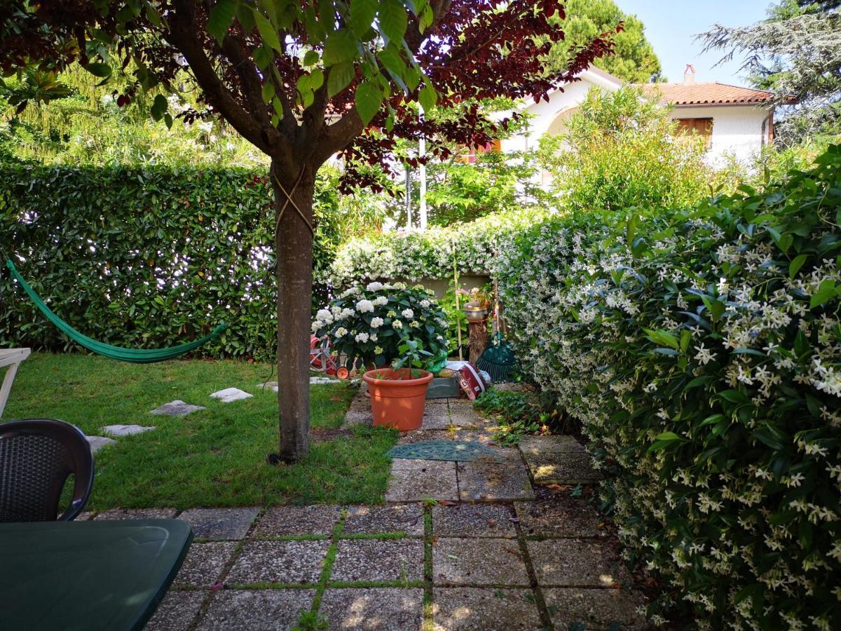 A Due Passi Dal Mare B&B 努马纳 外观 照片